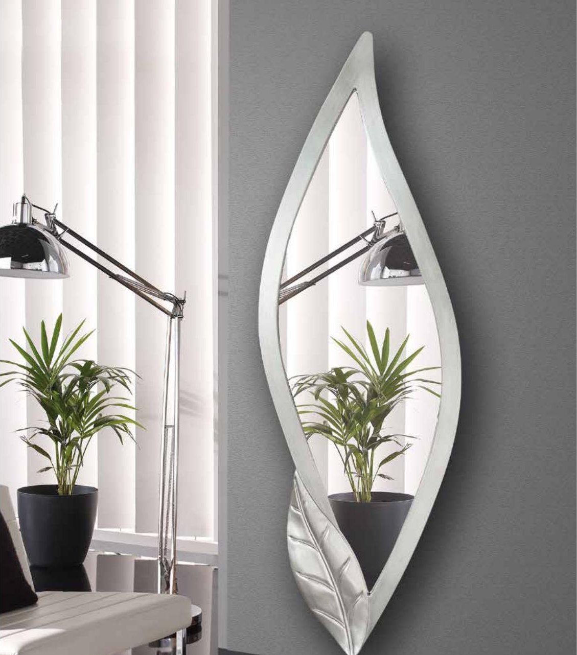 Espejo de pared con hojas plateadas 180 cm
